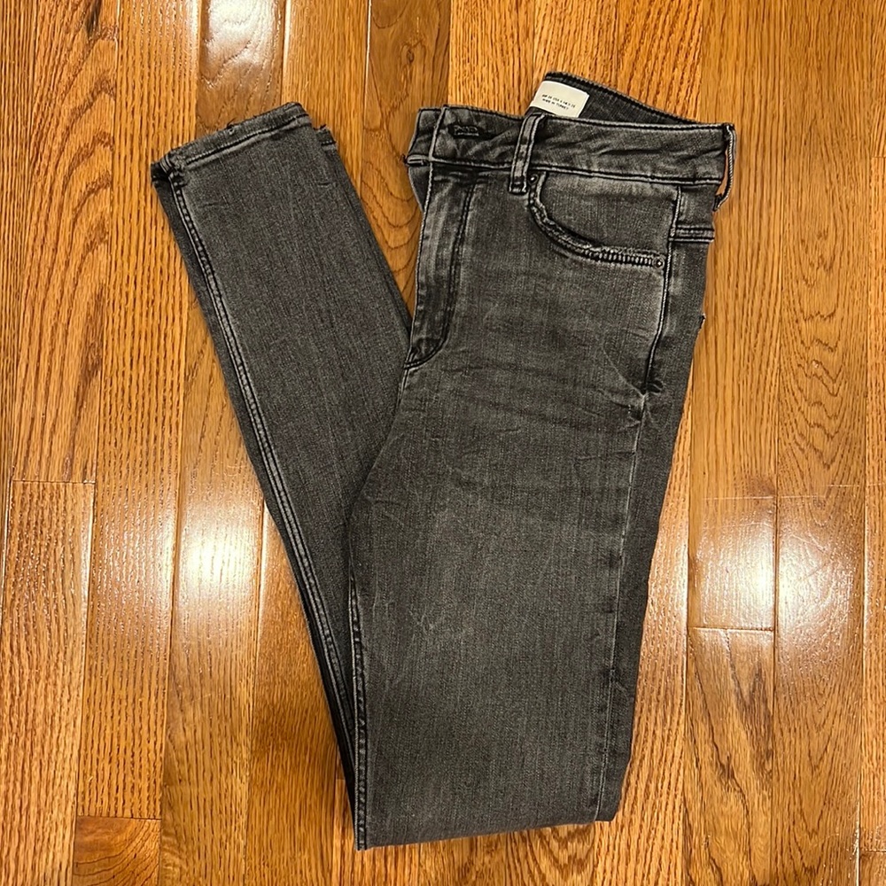 Zara grey light washed jean